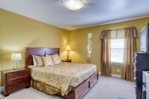 Moonlit Montreal image 18